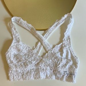 ⭐️ 3/$30 Aerie Bralette- white small, lace